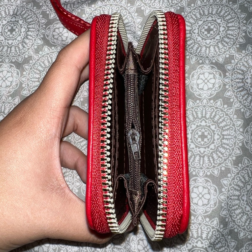 Red Coin Purse - Picture 3 of 3